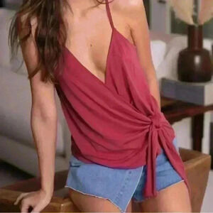 NWT LULU'S- Tie to Me Berry Red Faux Tie Wrap Top Sz Medium